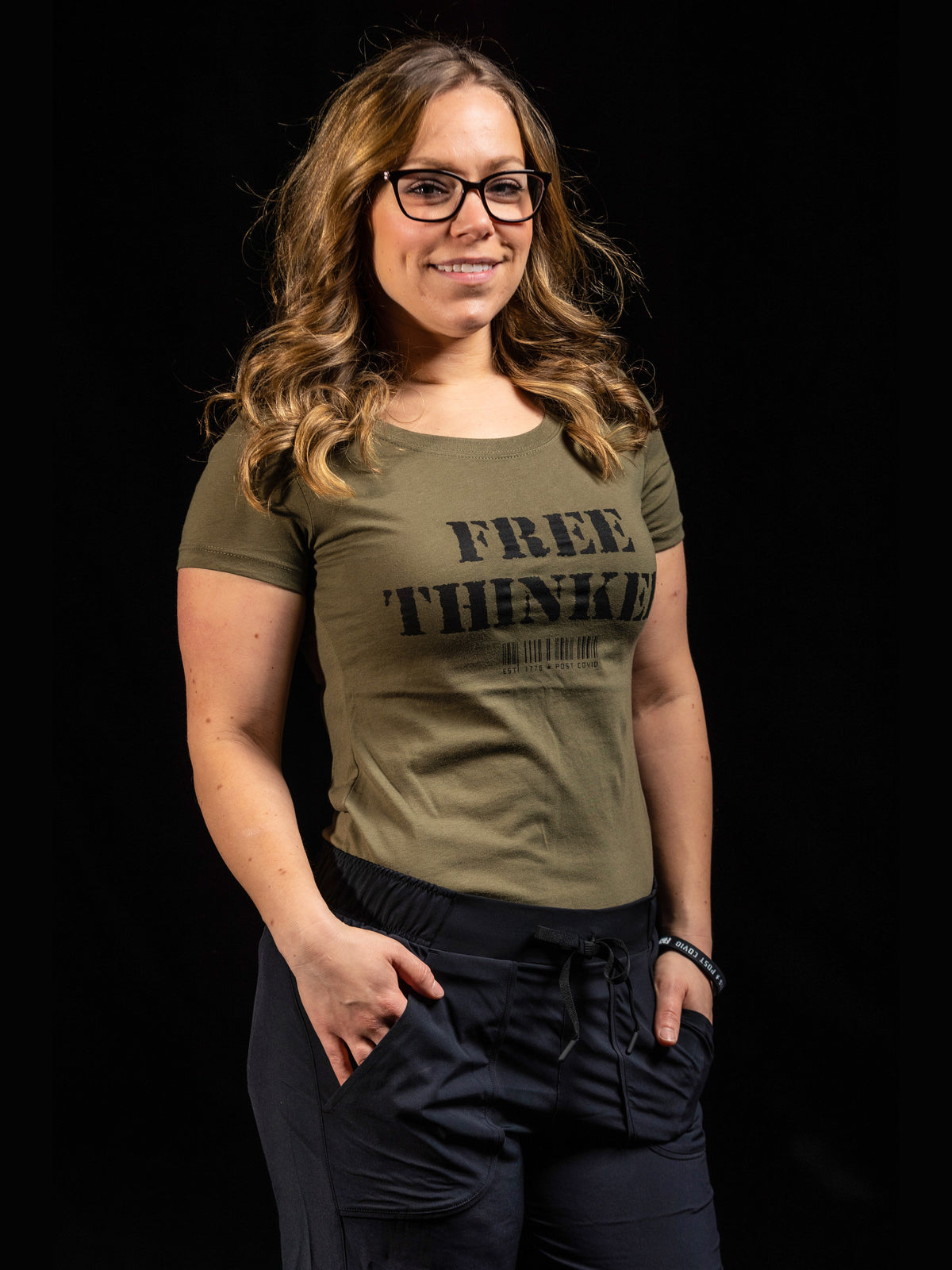 FREE THINKER Womens Crewneck T-Shirt
